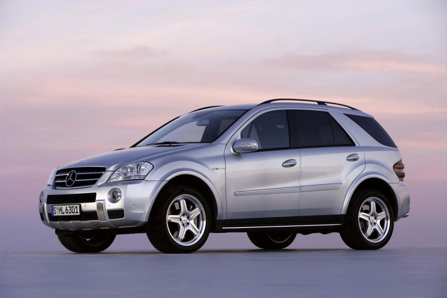  Mercedes-Benz ML63 AMG 2007 года  (фото 1 из 42)